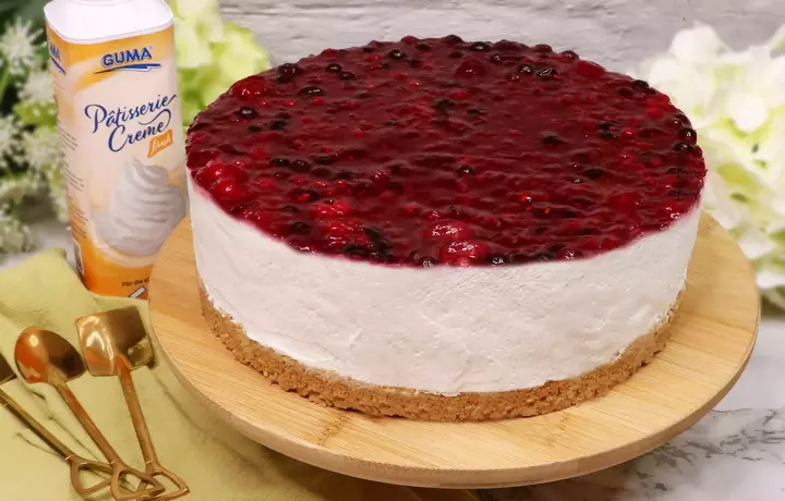 Cheesecake mit Beeren